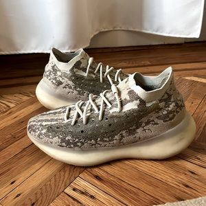 Yeezy Boost 380 in Pyrite sz 12.